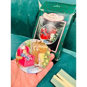 Hallmark Vintage  waiting for Santa 1988 collectors series 2nd the plate series